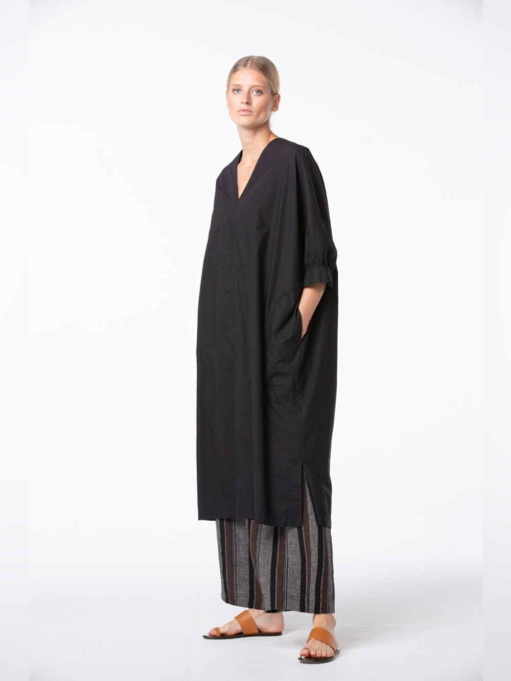 Oska Encila Midi Dress Black Cotton Poplin Lagenlook Slow Fashion Designer   L18